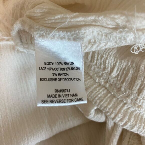 Cloth & Portrait Ivory Tiered Peasant Bohemian Top Size Small - Picture 2 of 10